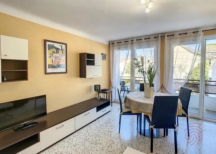 F2 Moderne à Lamalou-les-bains, Proche Thermes, Balcon, Wi-fi, Animaux Acceptés - Fr-1-451-204